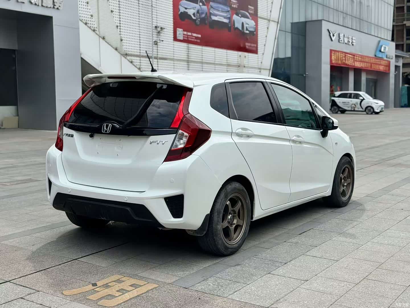 Honda Fit, 2017 6