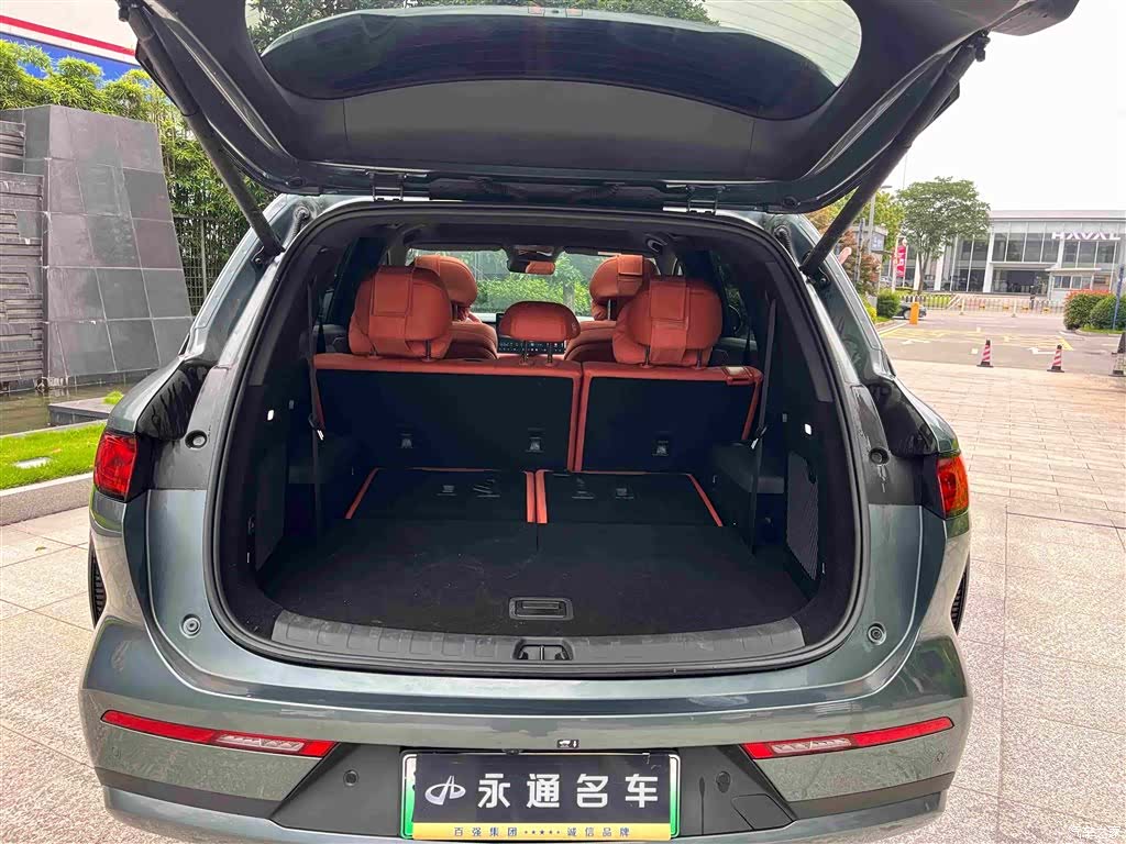 BYD Tang, 2025 16