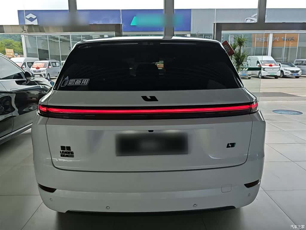 Li Auto L7, 2024 все фото