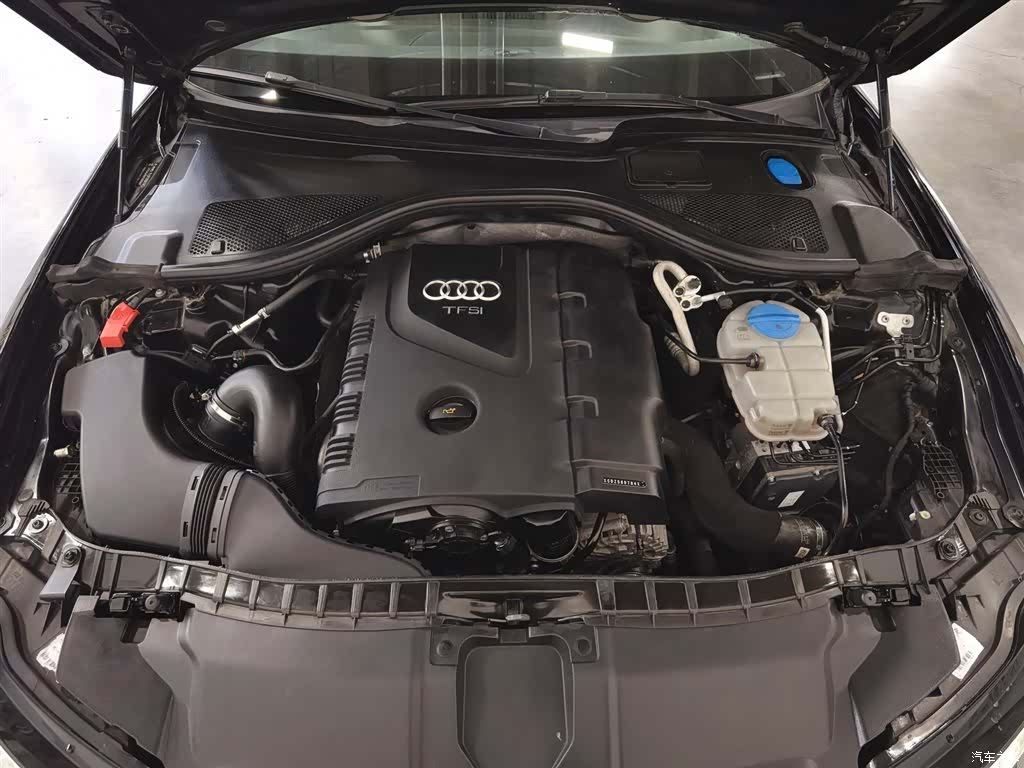 Audi A6L, 2015 6