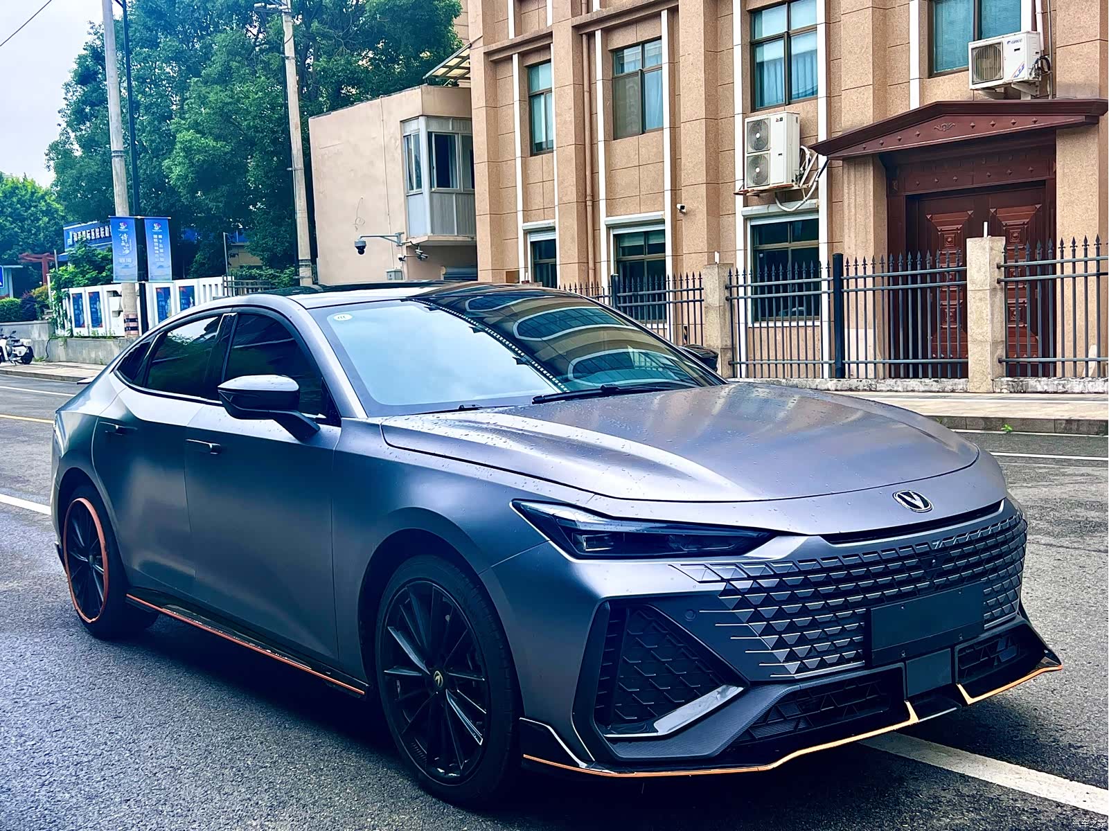 Changan UNI-V, 2022 3