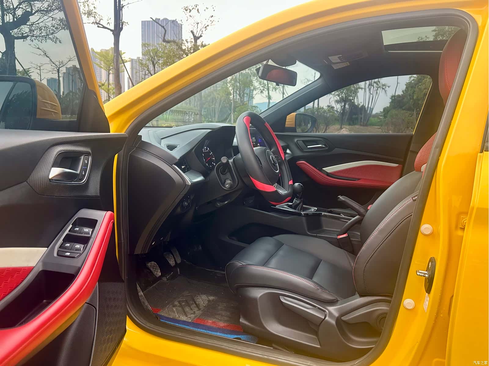 MG MG5, 2022 8