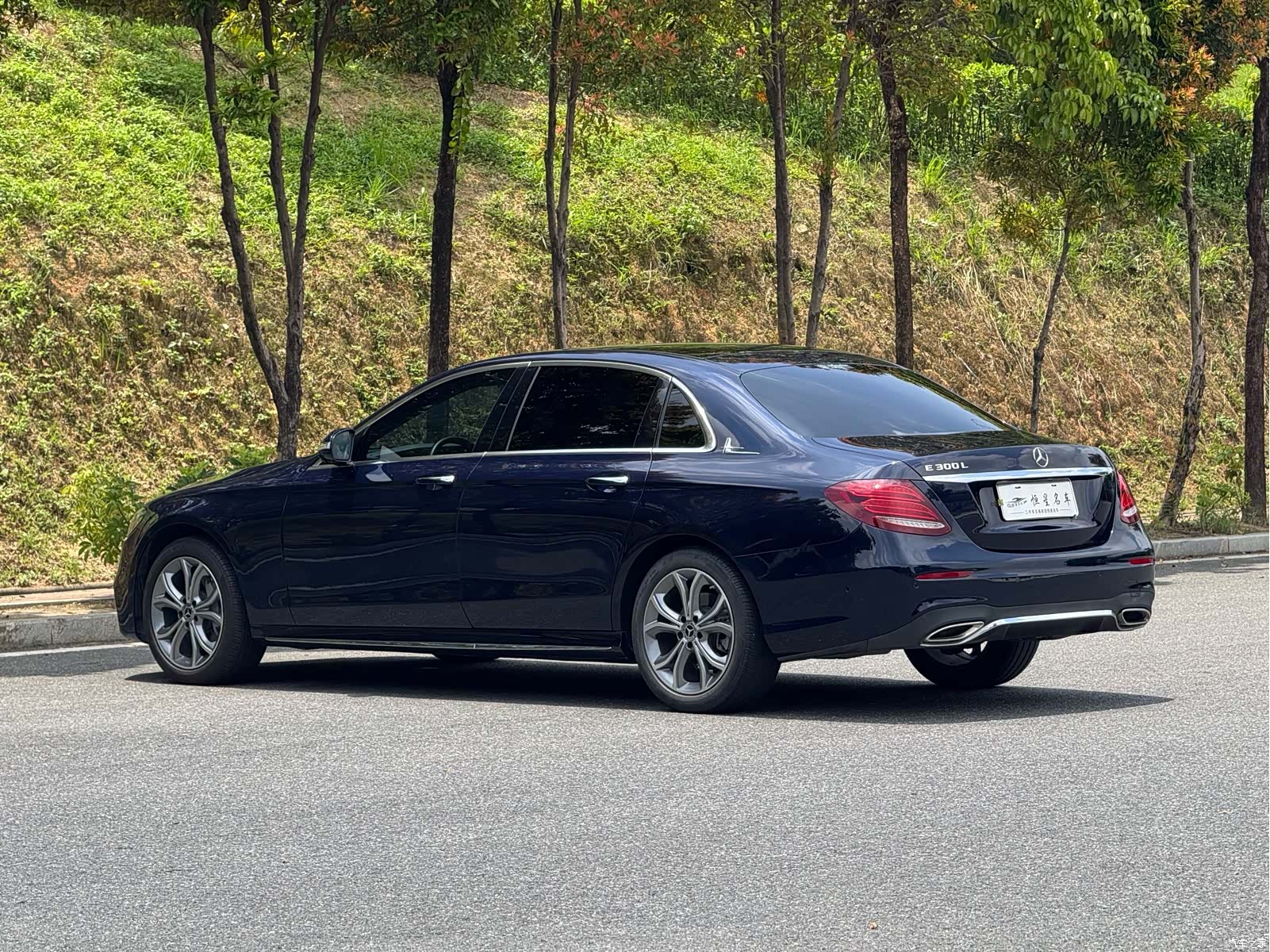 Mercedes-Benz E-Class, 2019 7