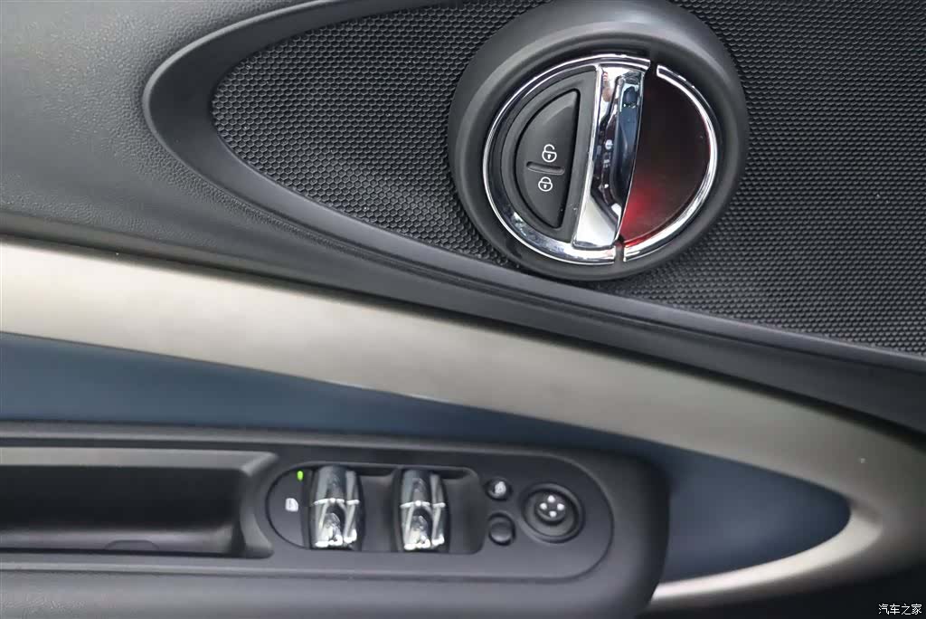 Mini Clubman, 2017 13