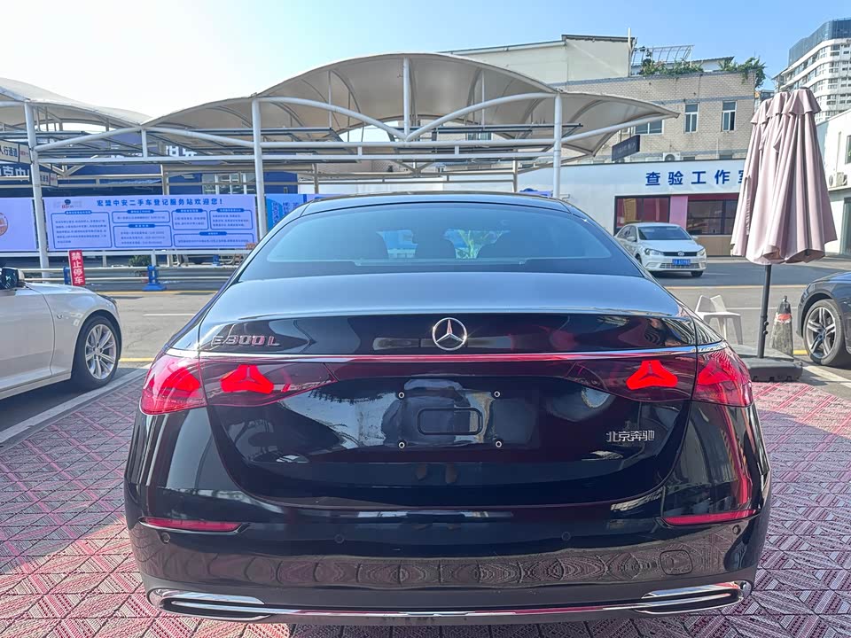 Mercedes-Benz E-class Mercedes-Benz E-class