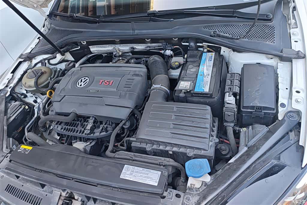 Volkswagen Golf, 2018 10