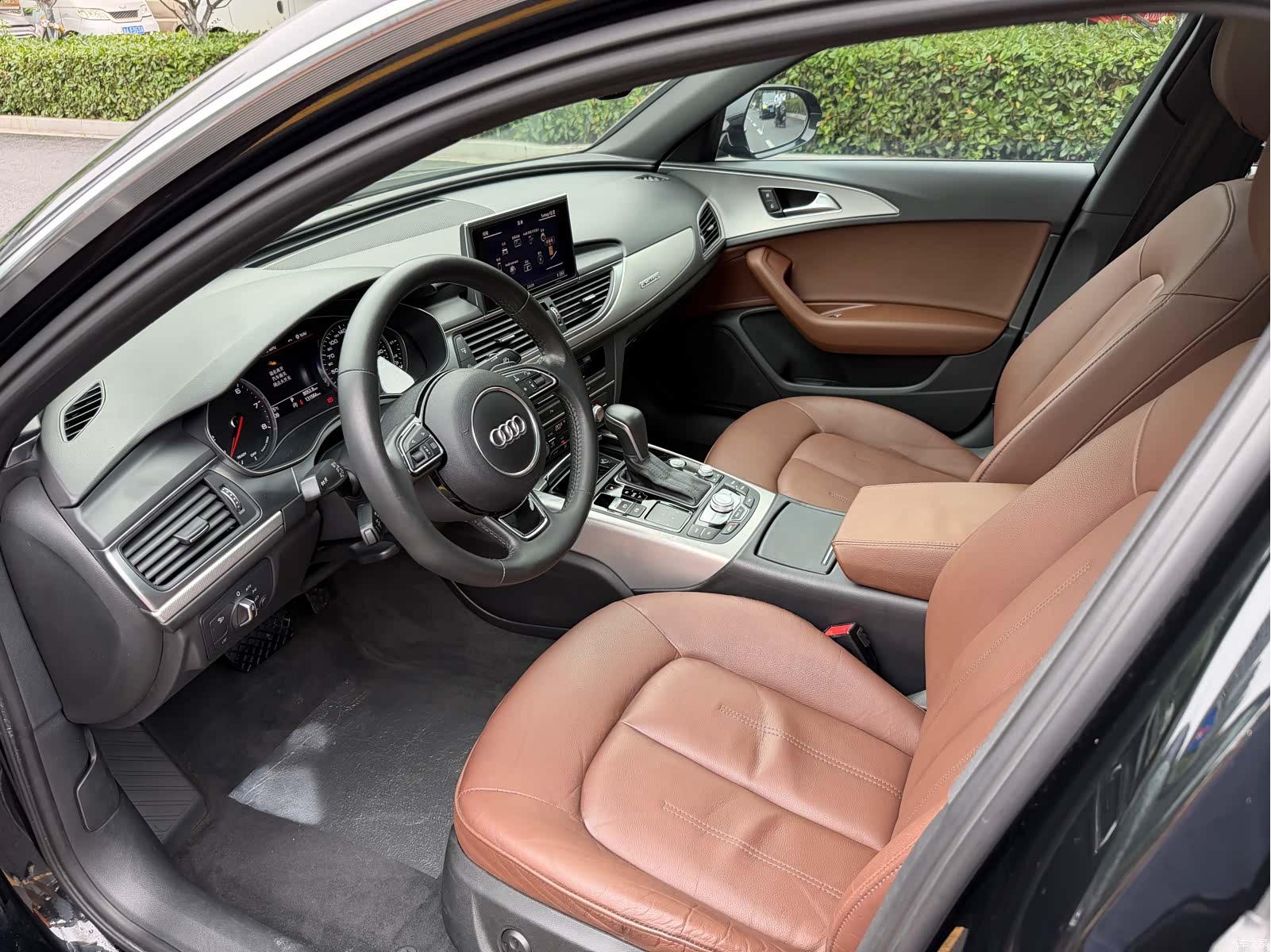 Audi A6L, 2018 4
