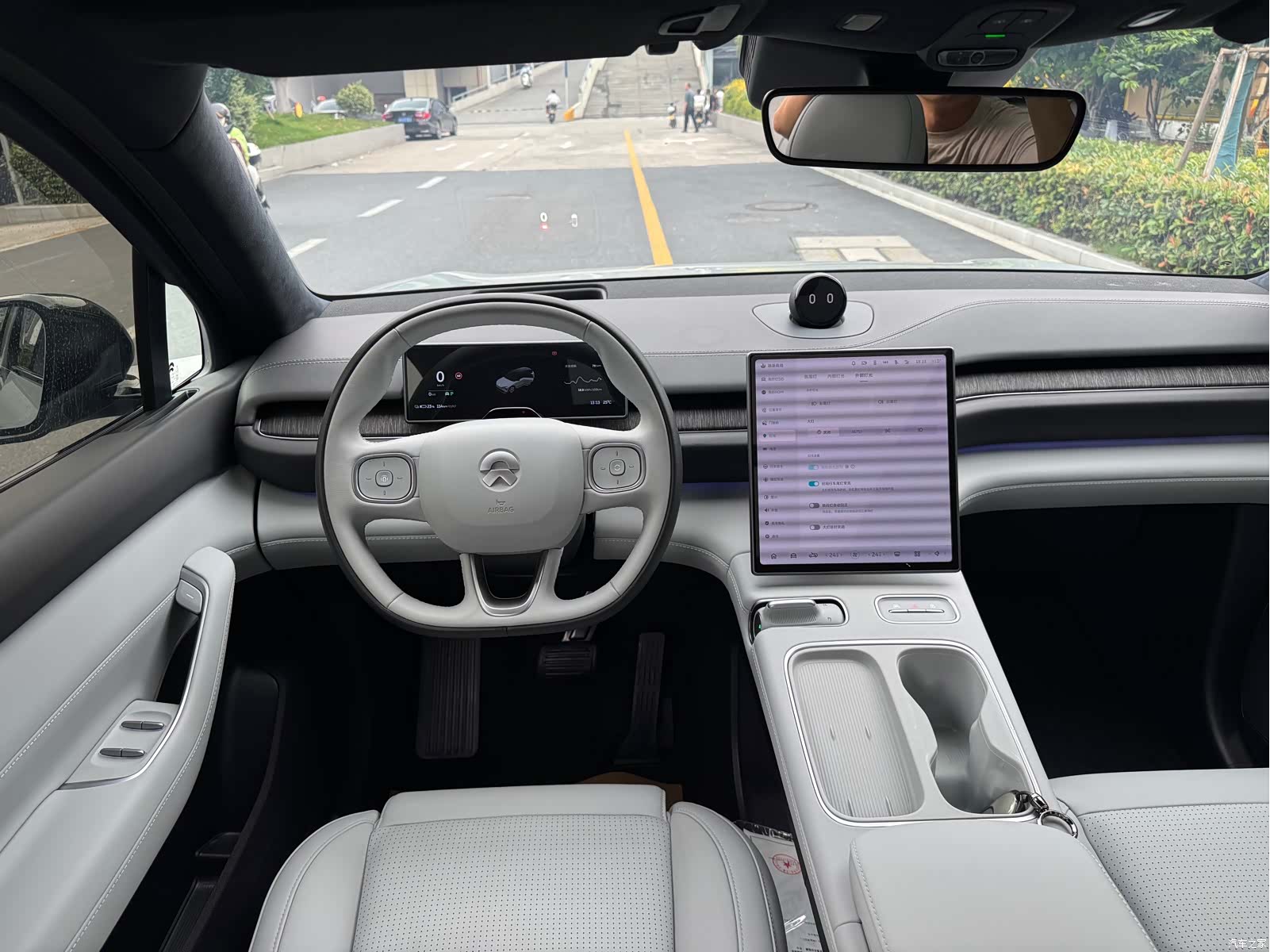 NIO ES6, 2024 16