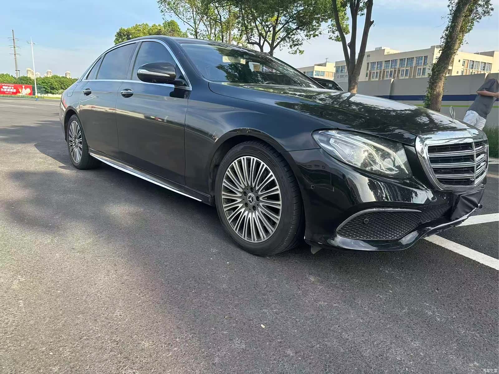 Mercedes-Benz E-Class, 2019 3