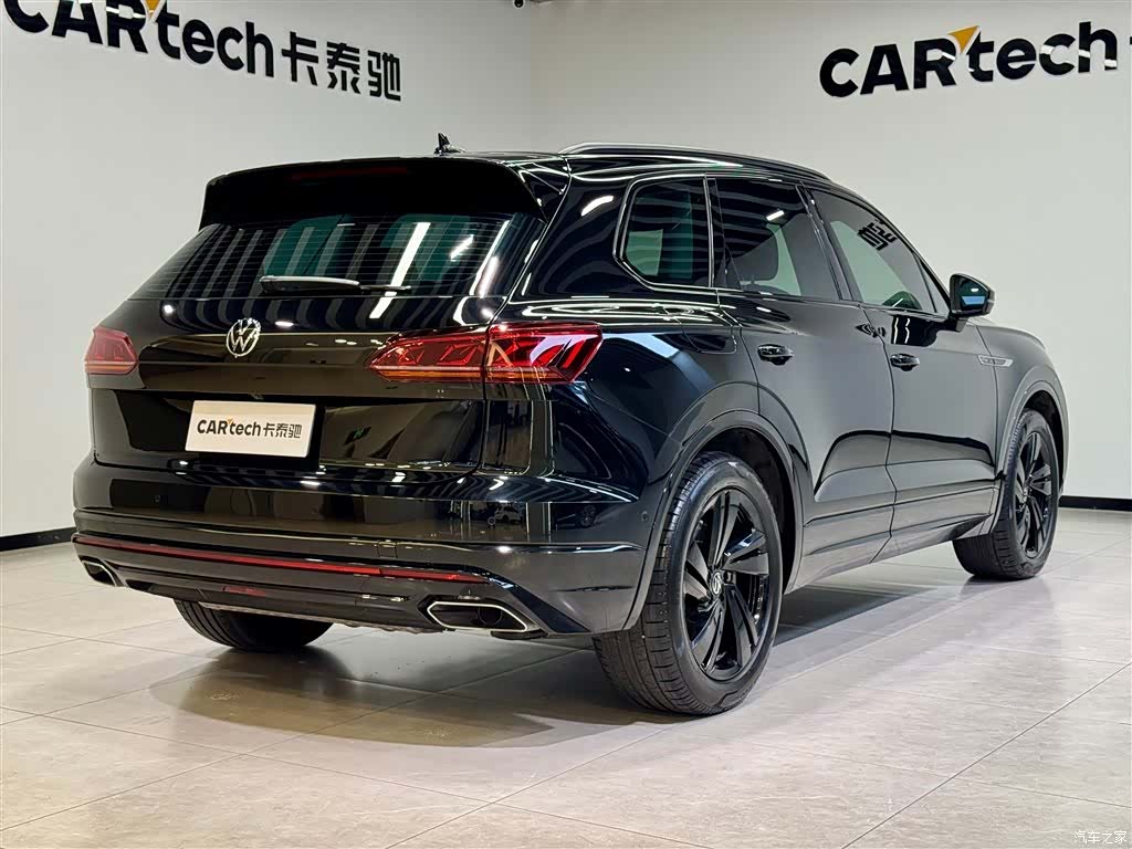 Volkswagen Touareg, 2023 3