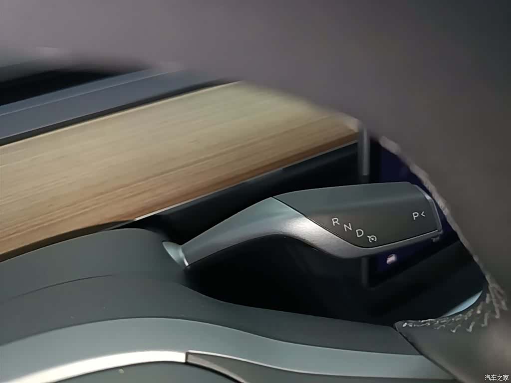 Tesla Model Y, 2021 14