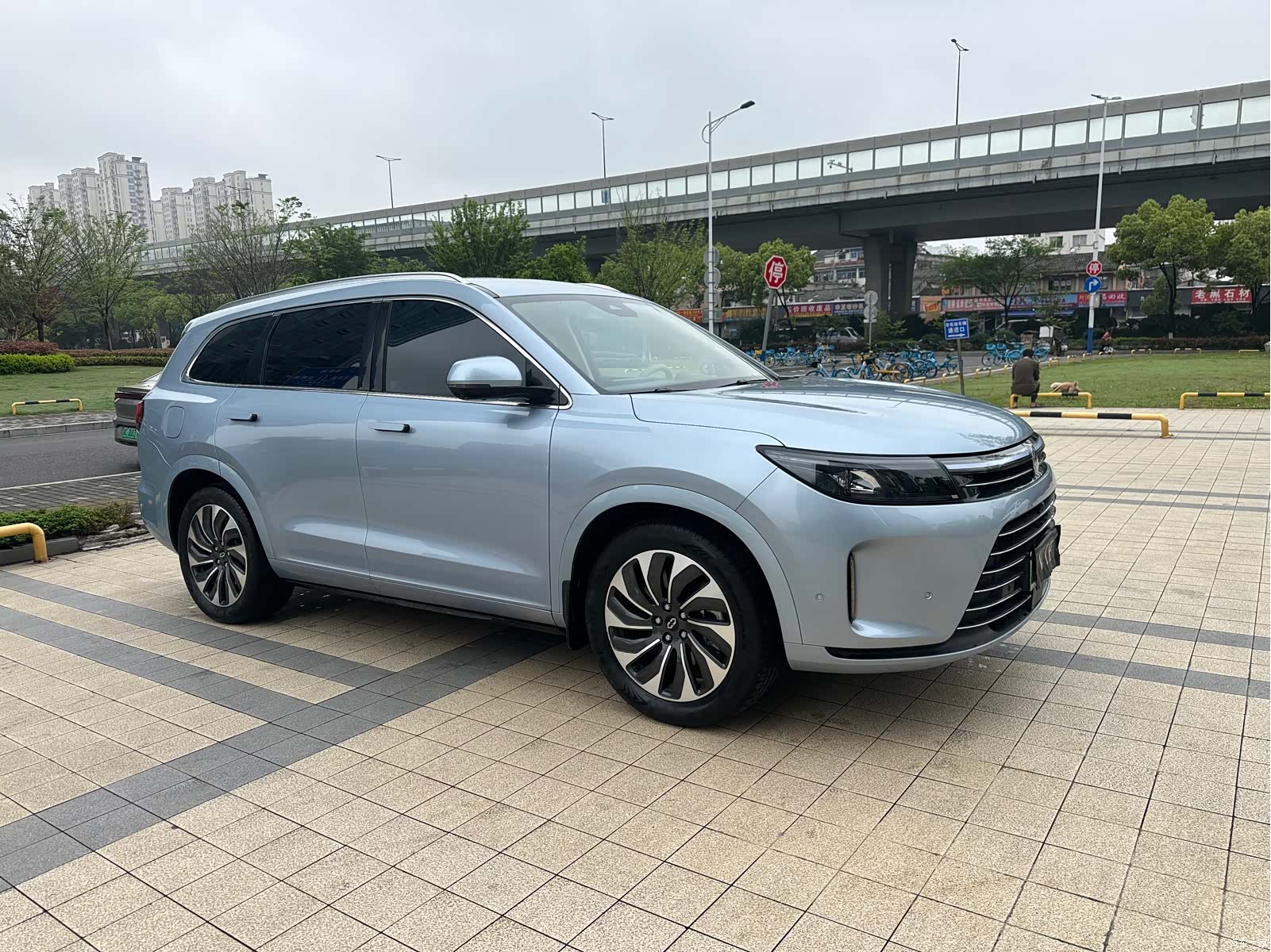 AITO M7, 2023 2