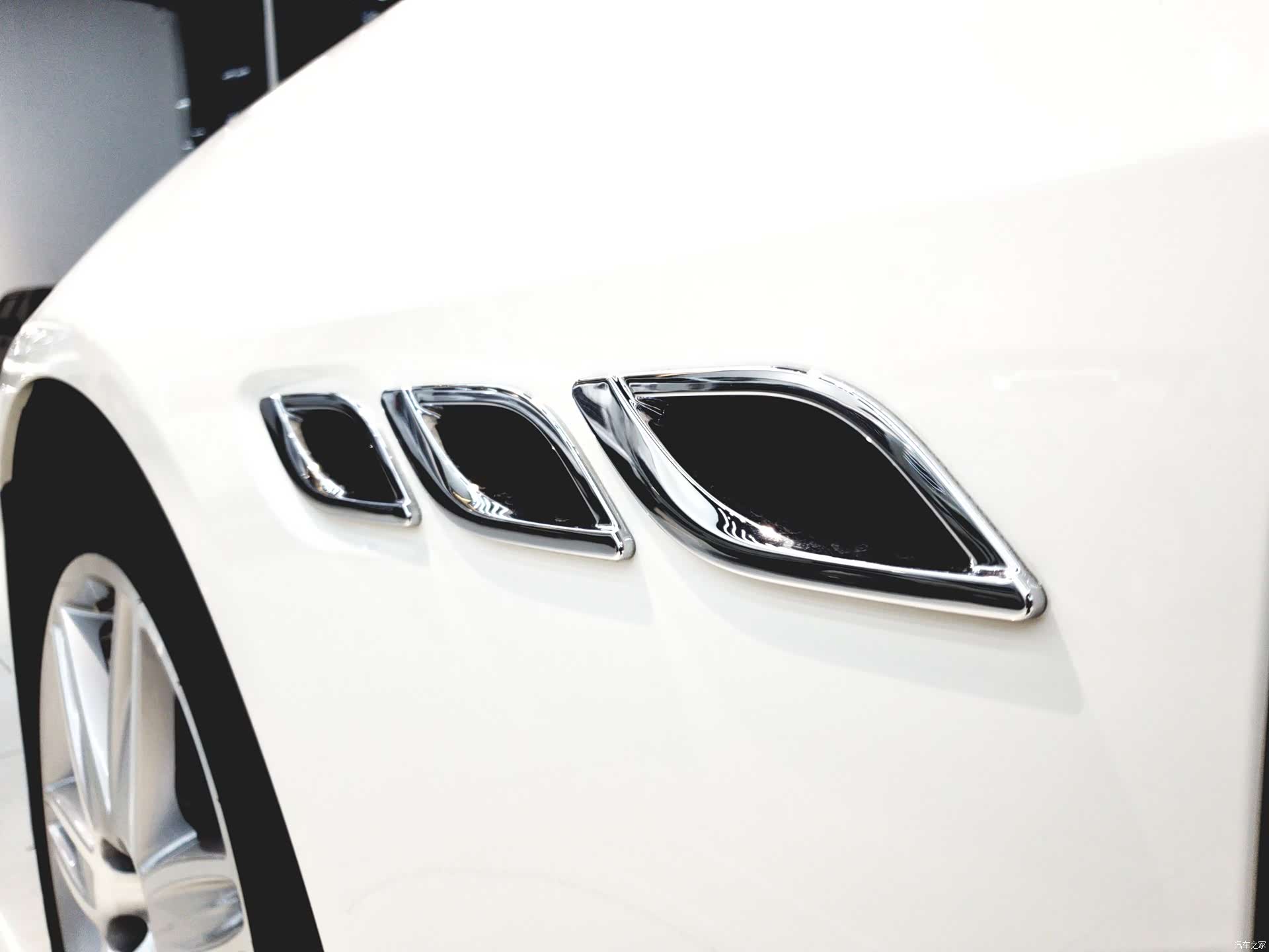Maserati Q4, 2015 15