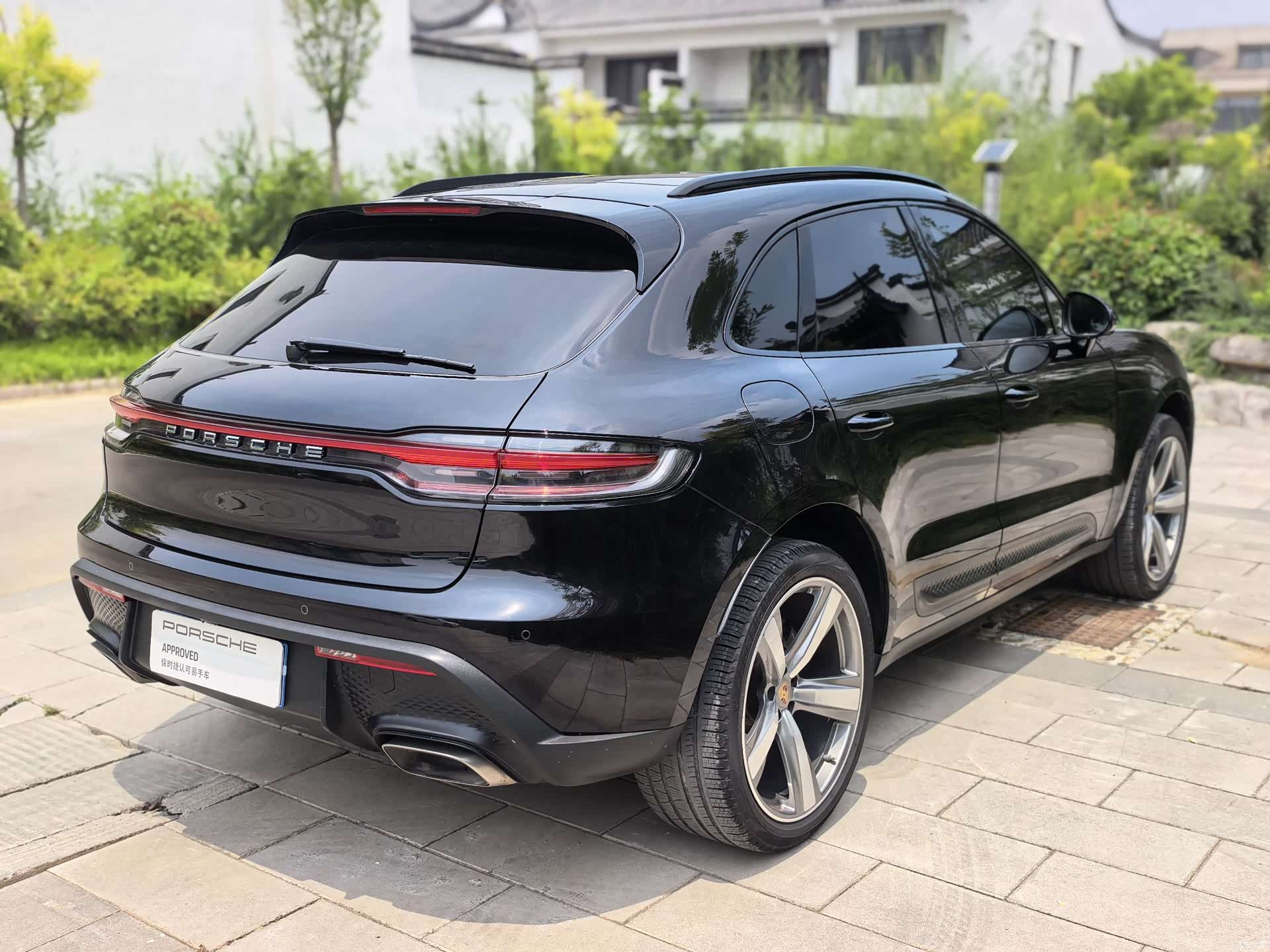 Porsche Macan, 2022 все фото