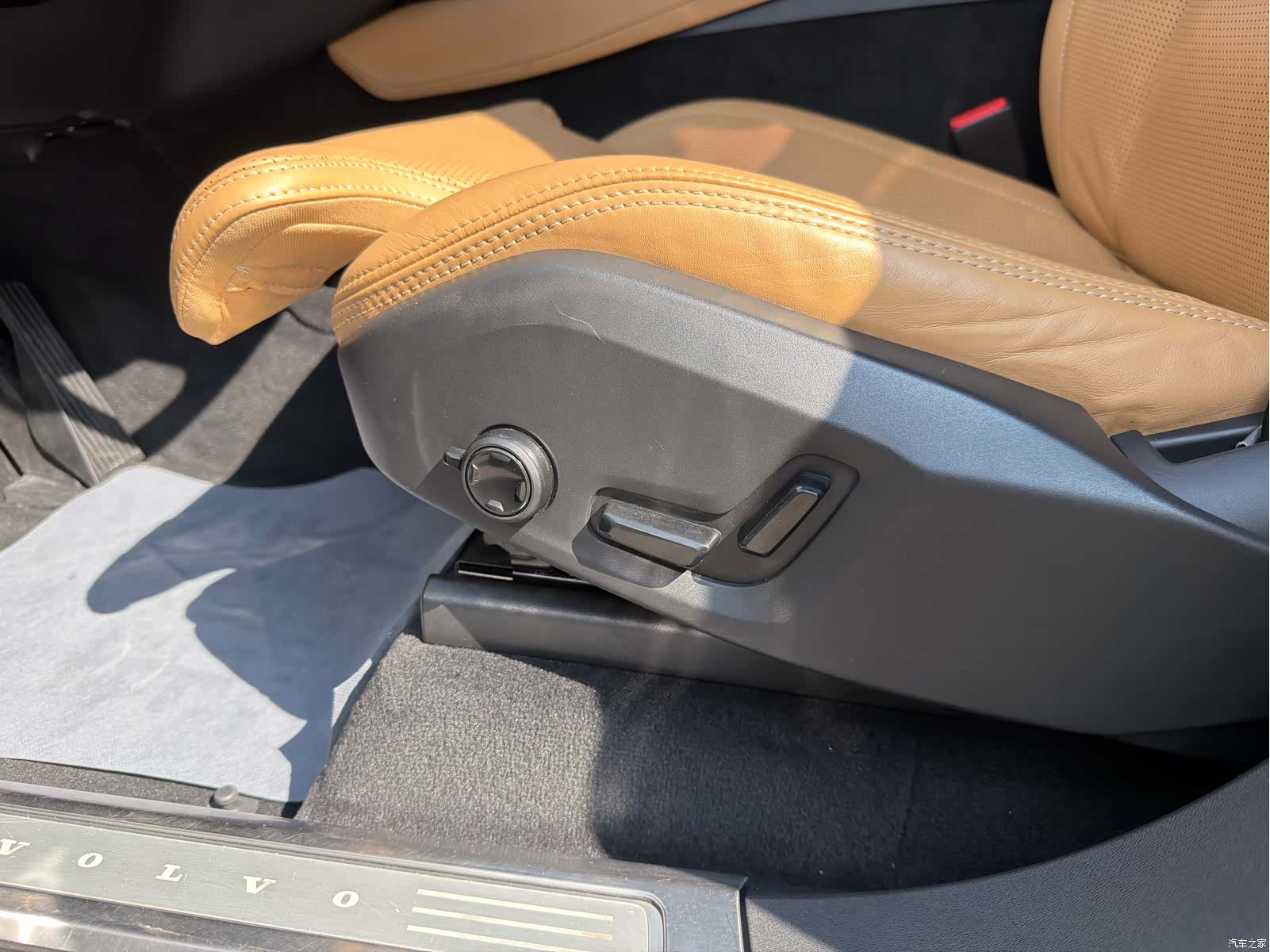 Volvo XC90, 2016 18