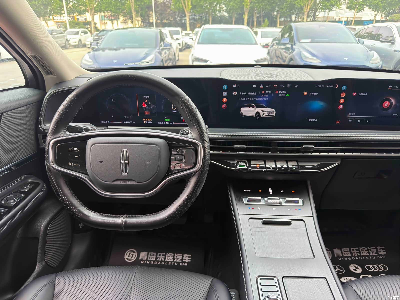 Lincoln Corsair, 2024 13