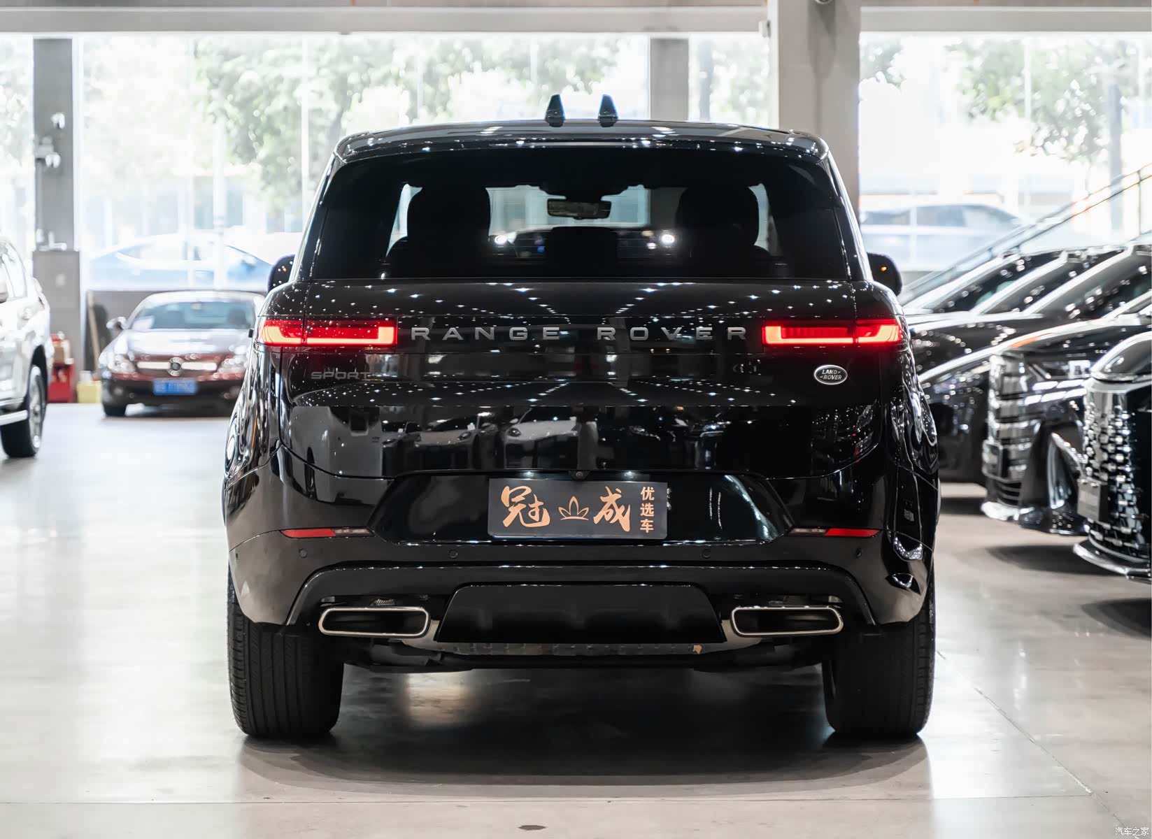 Land Rover Range Rover, 2023 все фото