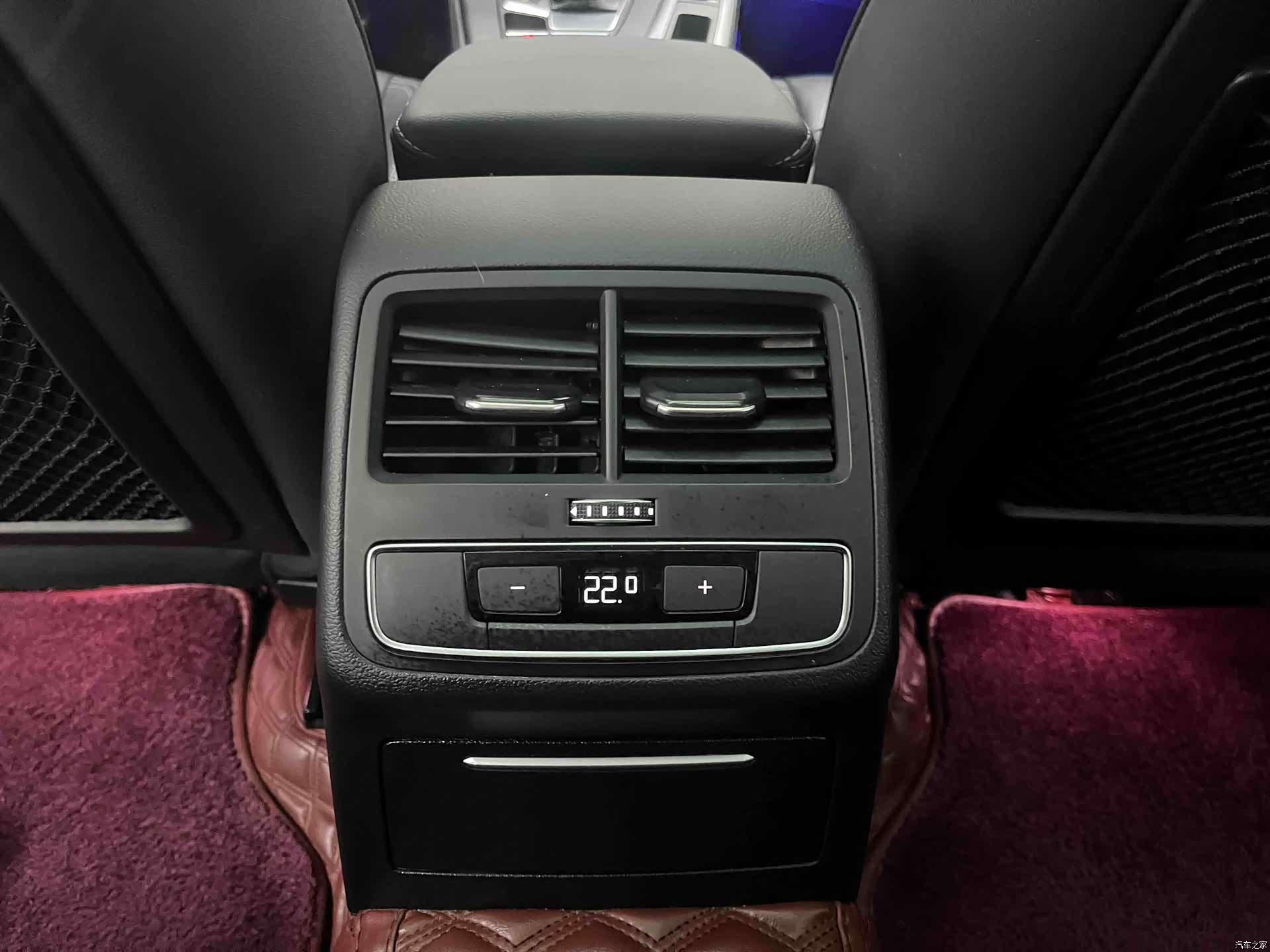 Audi A4L, 2021 18