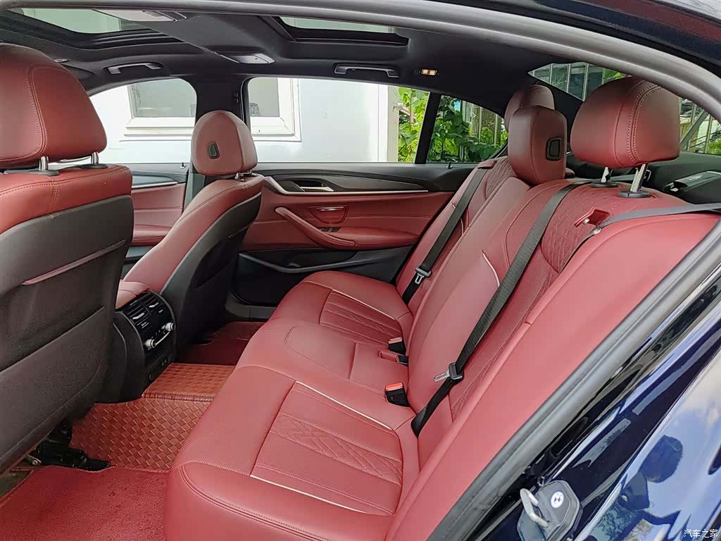 BMW 5 Series, 2021 8