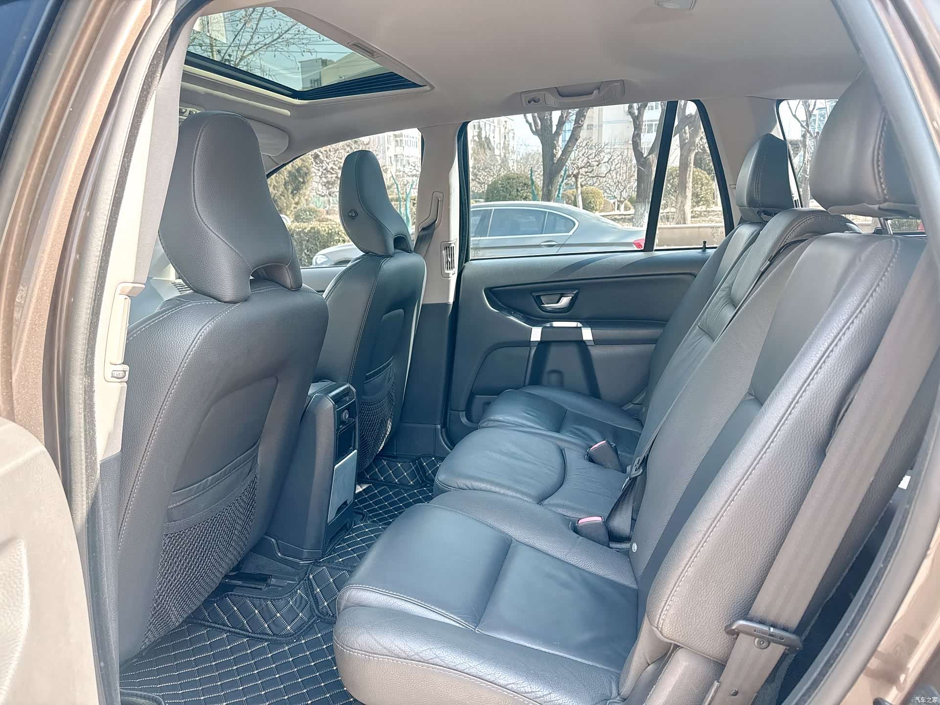 Volvo XC90, 2014 16