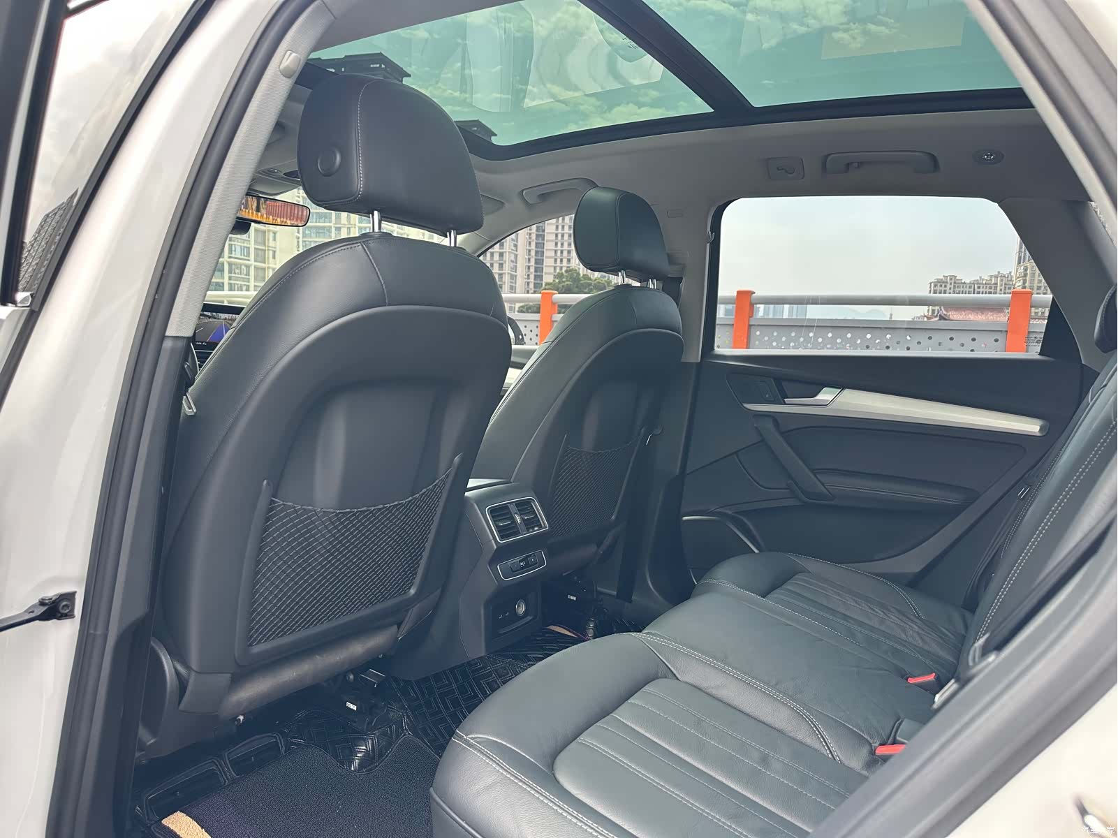 Audi Q5L, 2021 6