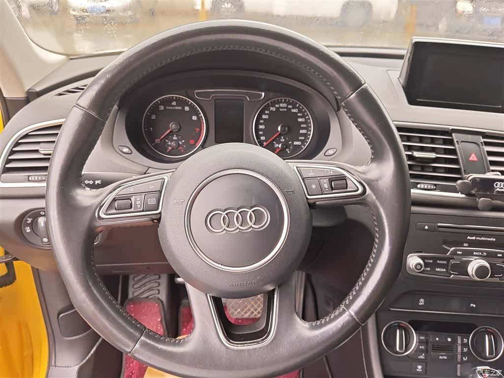 Audi Q3, 2017 4