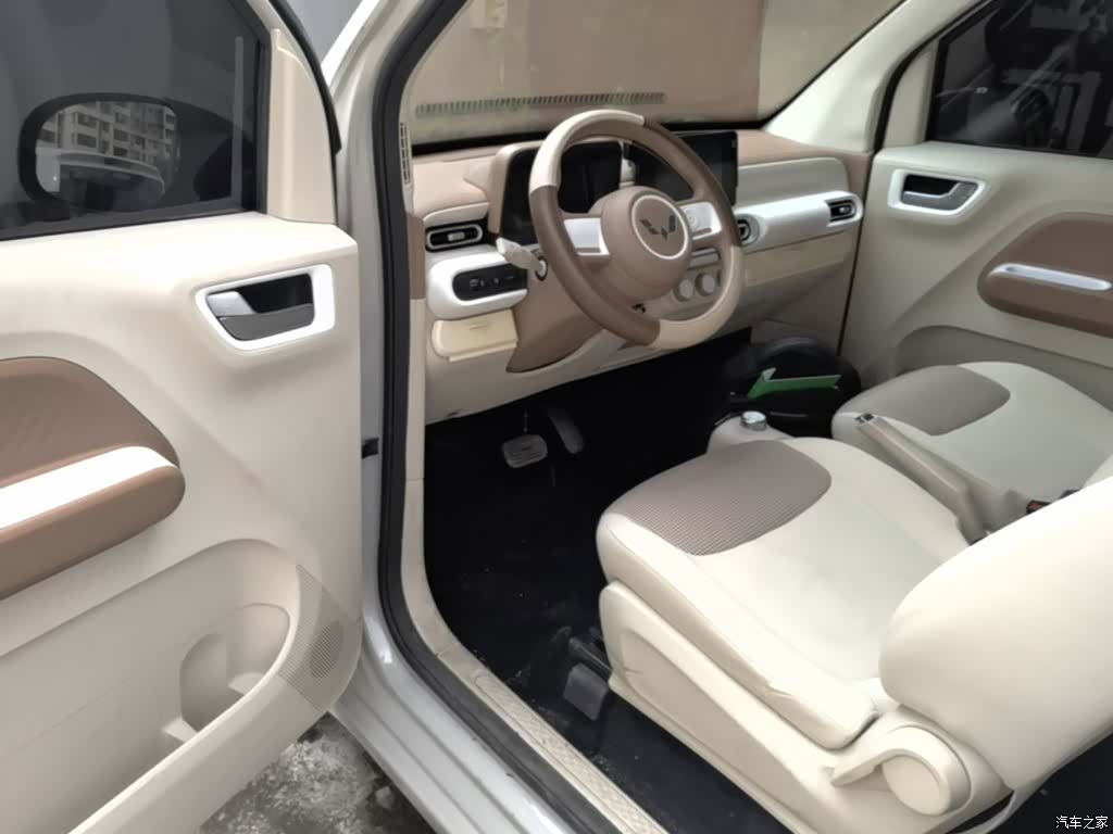 Wuling MINIEV, 2024 16