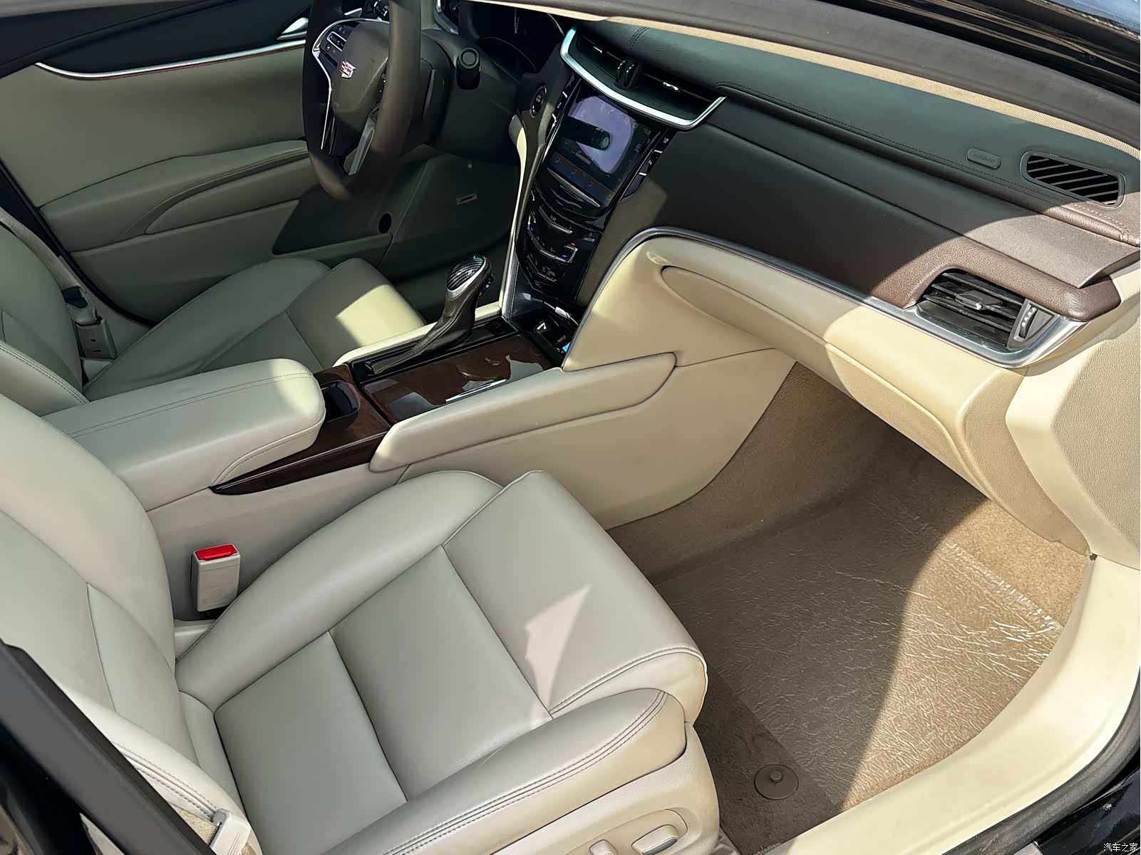 Cadillac XTS, 2017 20