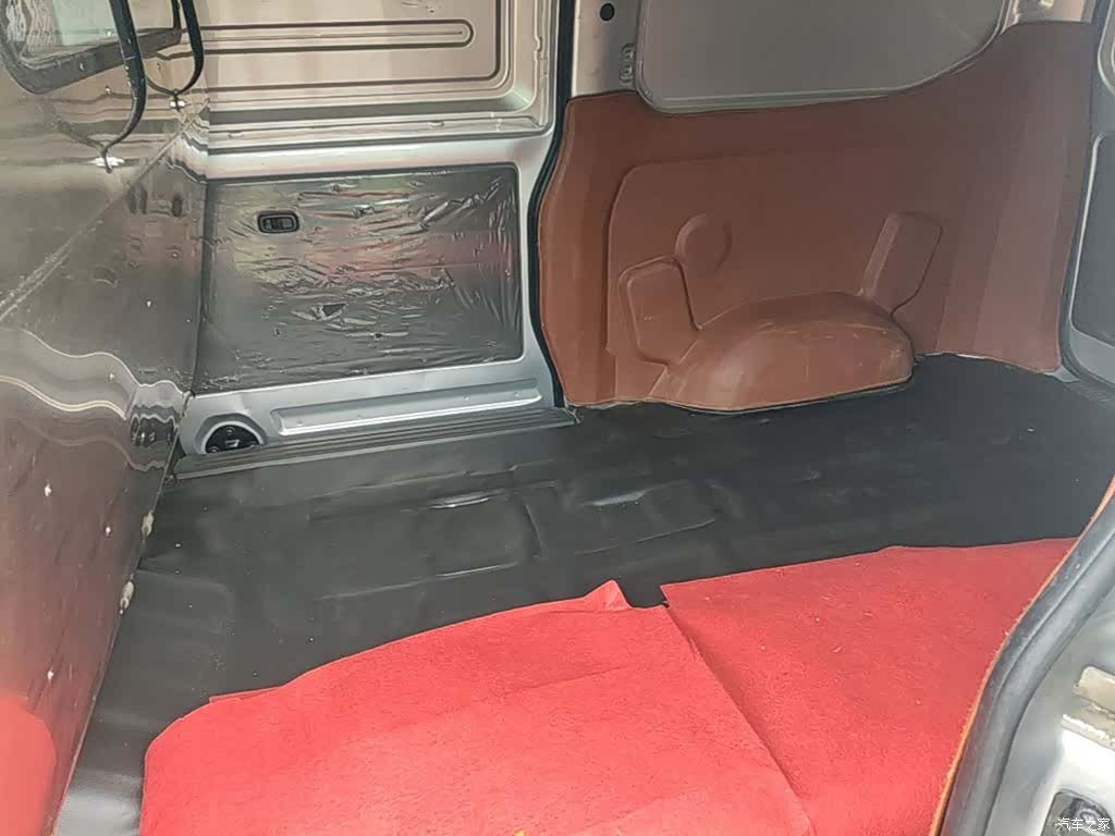 Wuling S, 2020 17