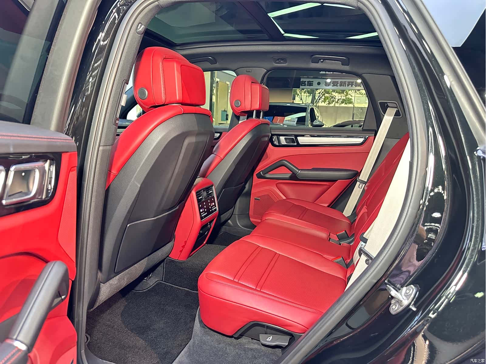 Porsche Cayenne, 2023 6