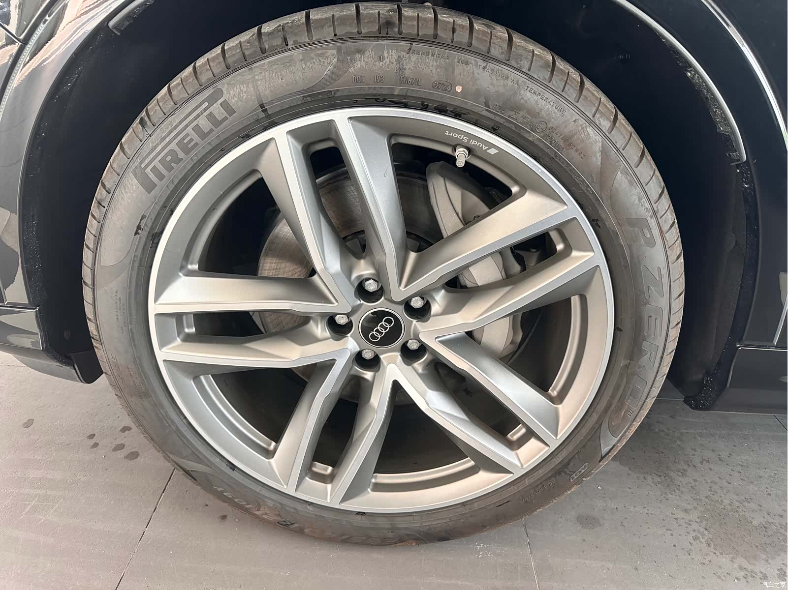 Audi Q7, 2026 6