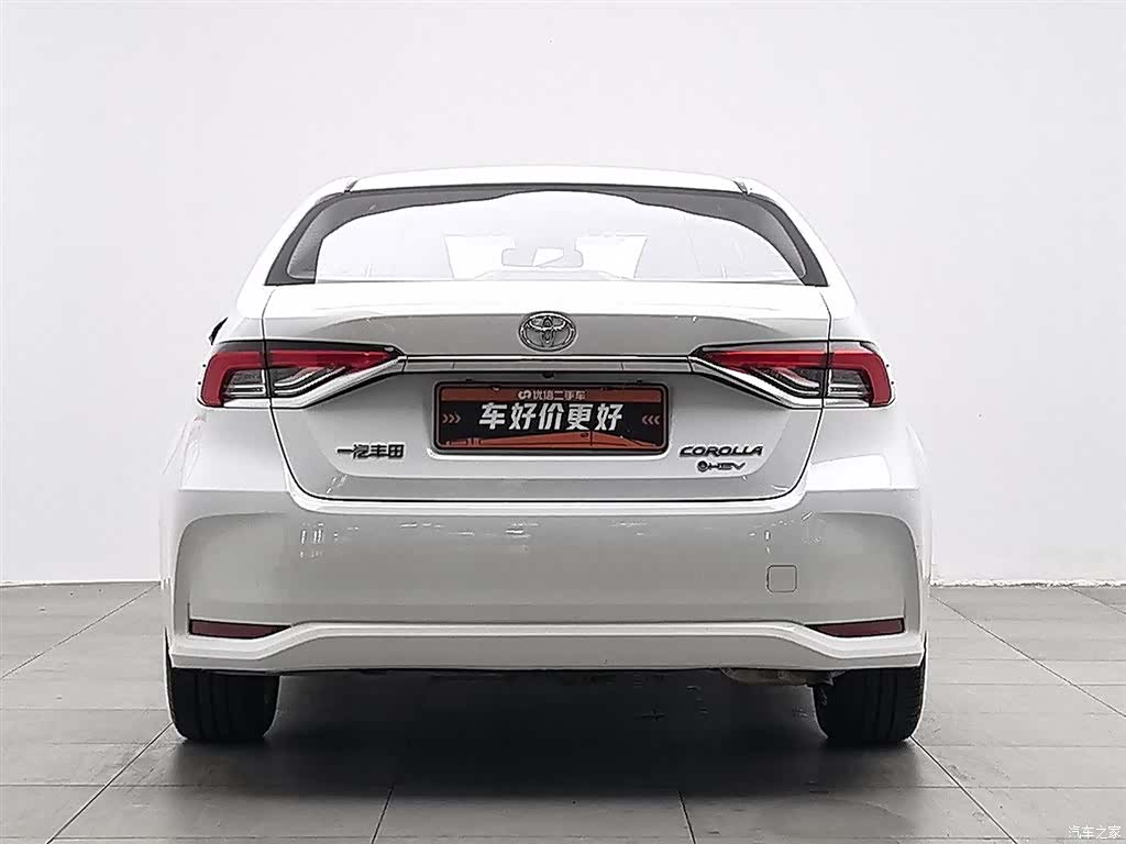 Toyota Corolla, 2025 4