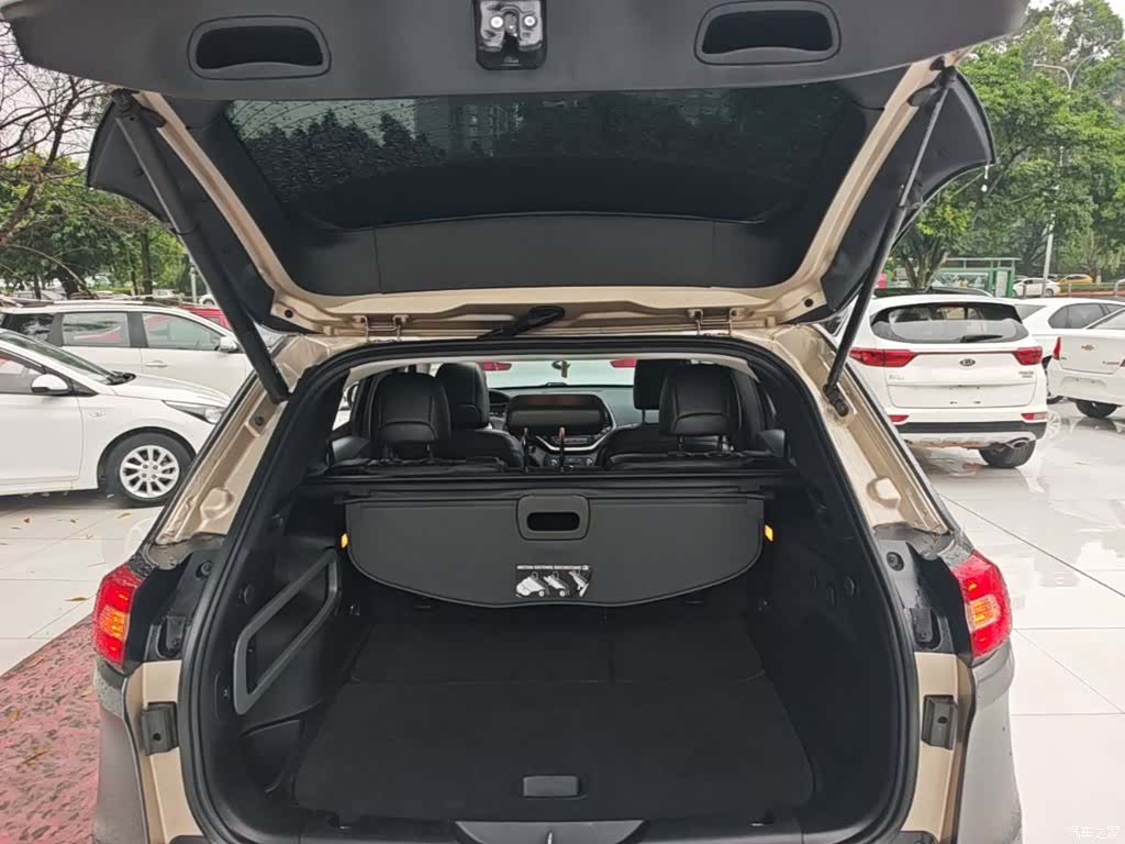 Jeep Cherokee, 2015 19