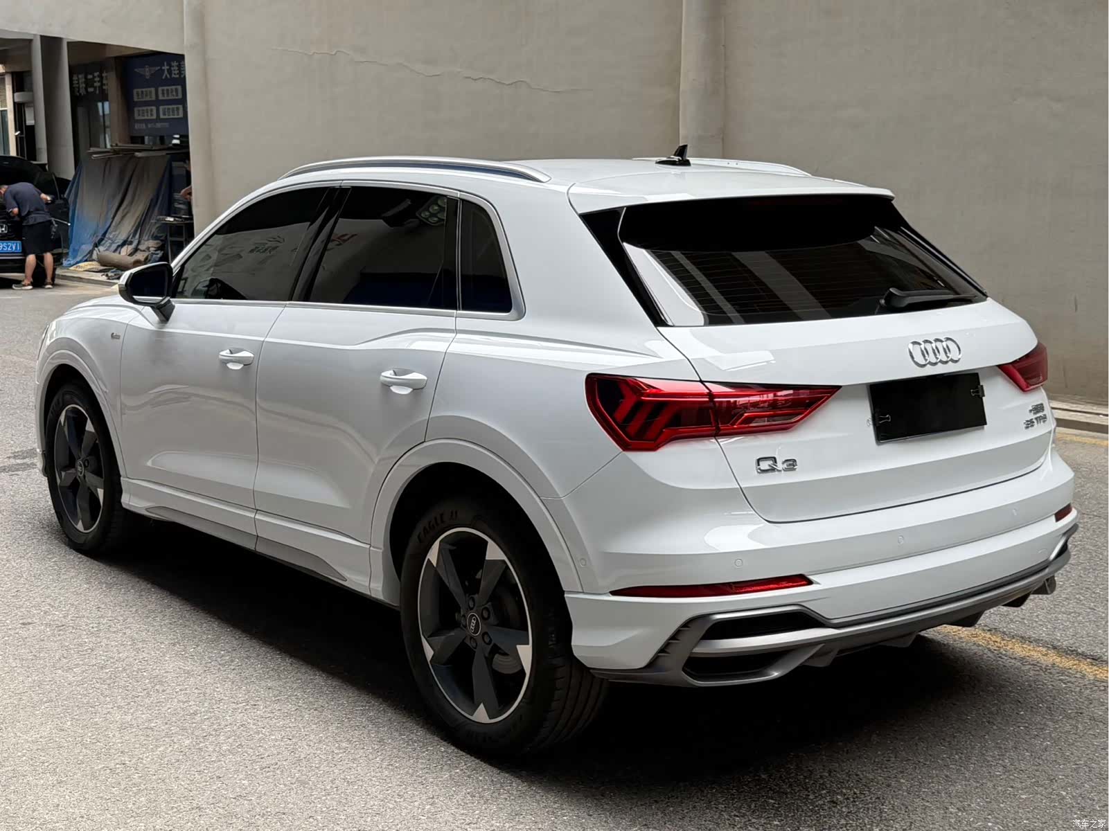 Audi Q3, 2023 6