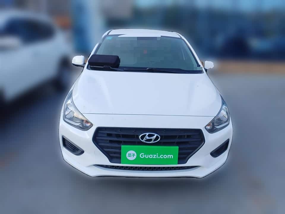 Hyundai Rena