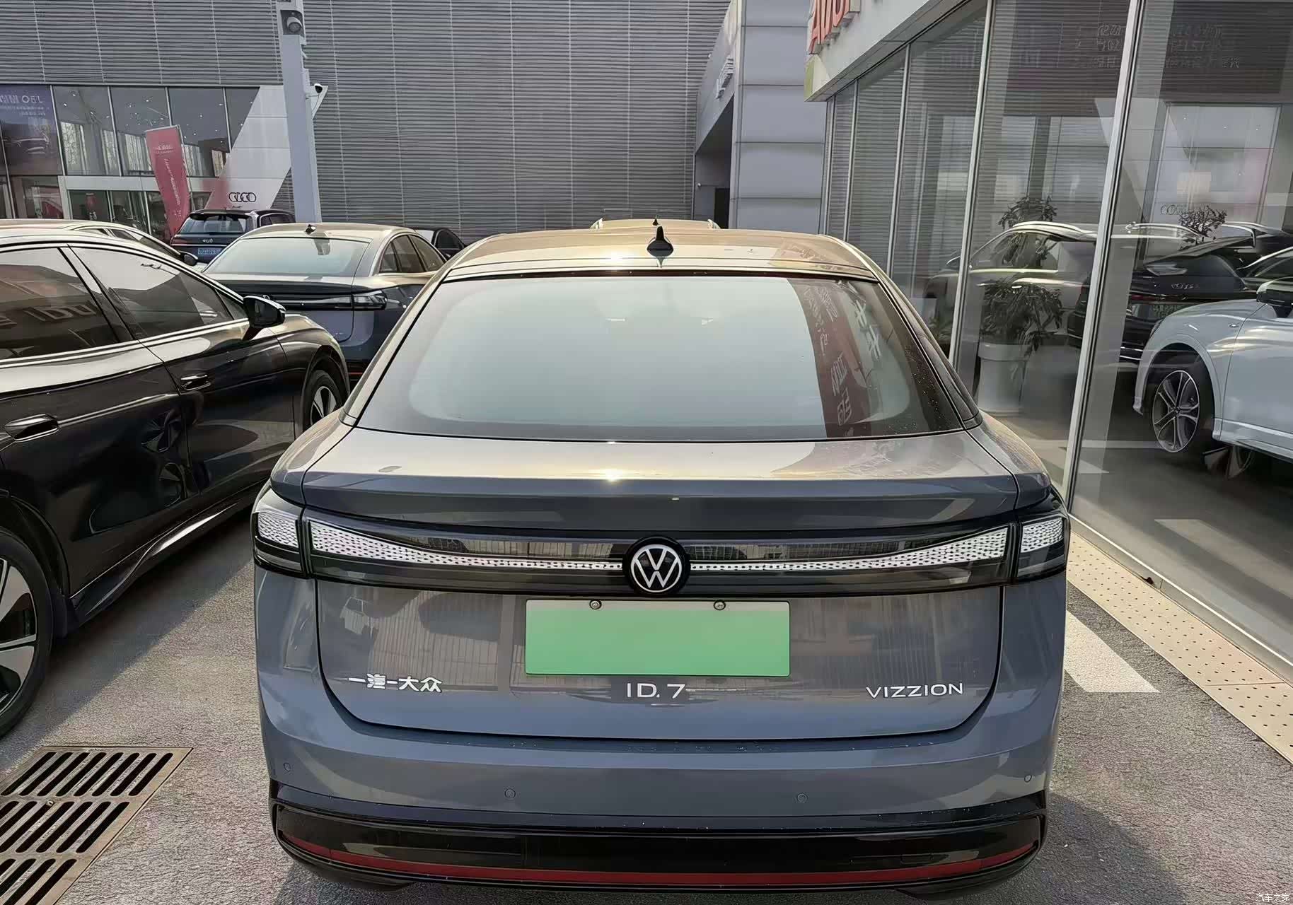 Volkswagen ID.7, 2024 все фото