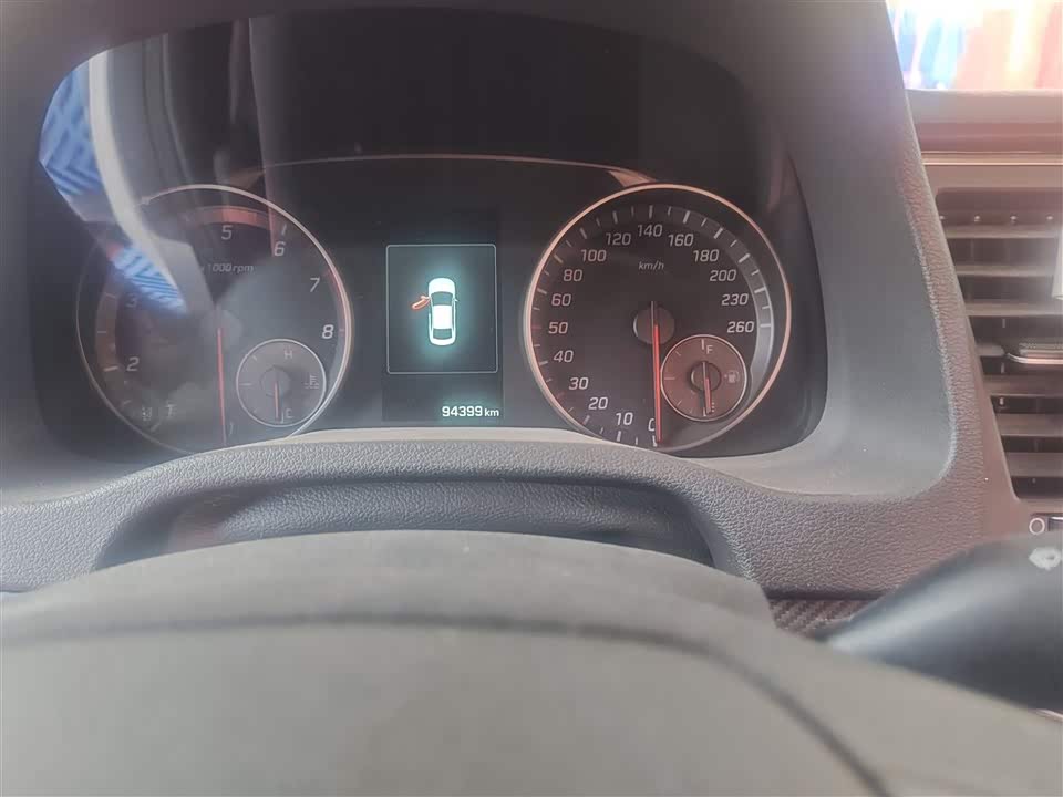 Hyundai Lead
