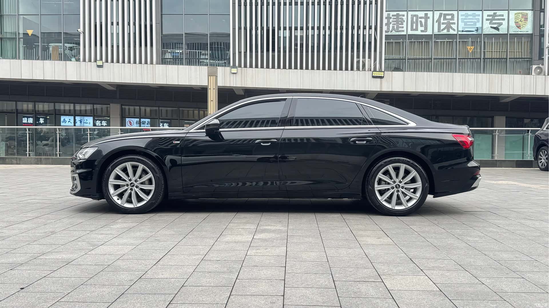 Audi A6L, 2023 4