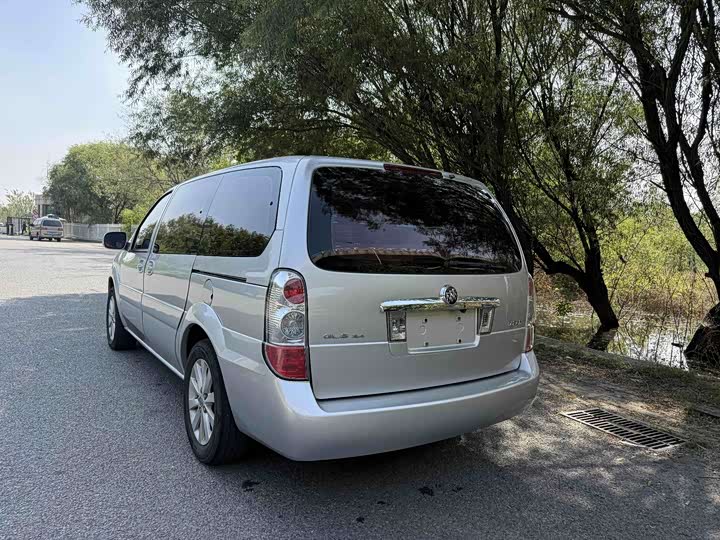 Buick GL8 2014 2.4L jing dian ban
