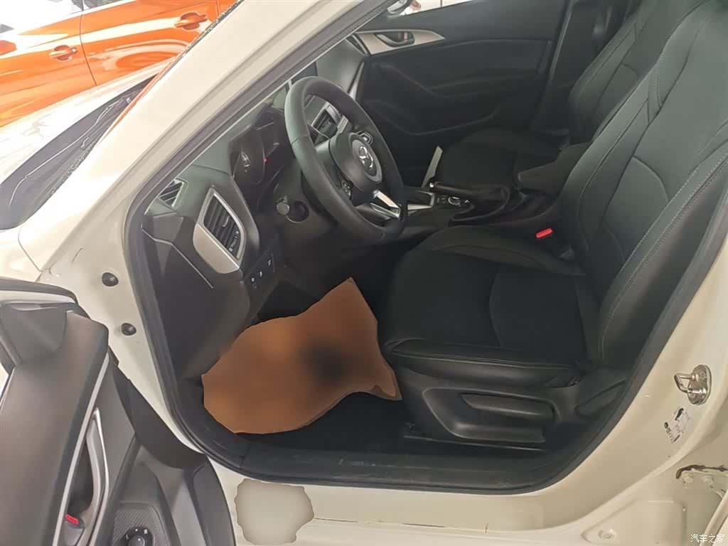 Mazda Mazda3, 2019 15
