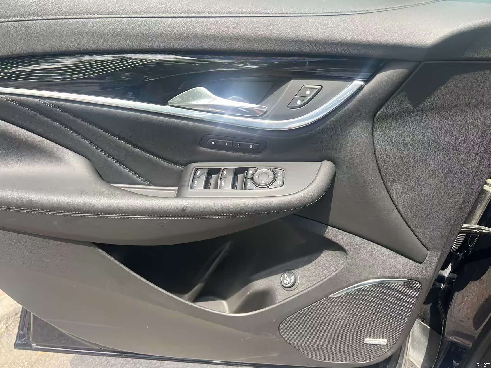 Buick Enclave, 2022 23