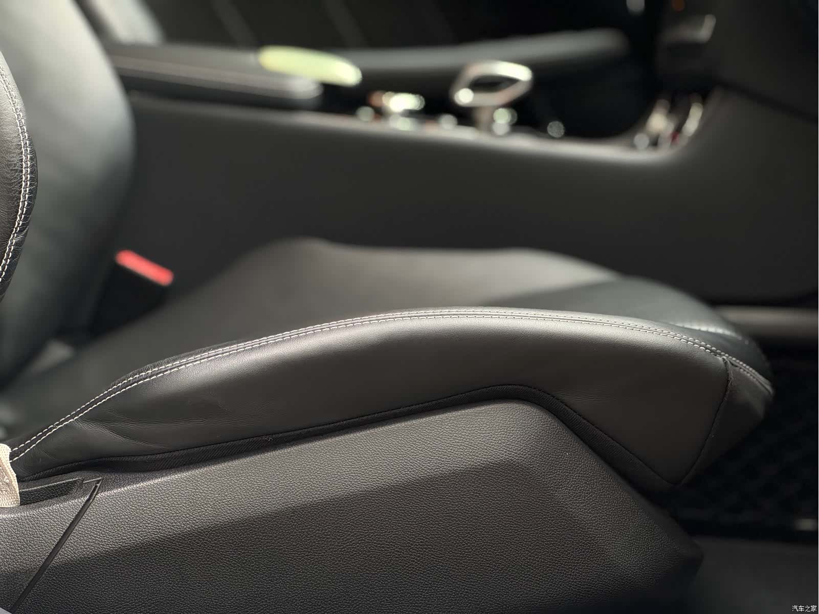 Mercedes-Benz CLS, 2016 10