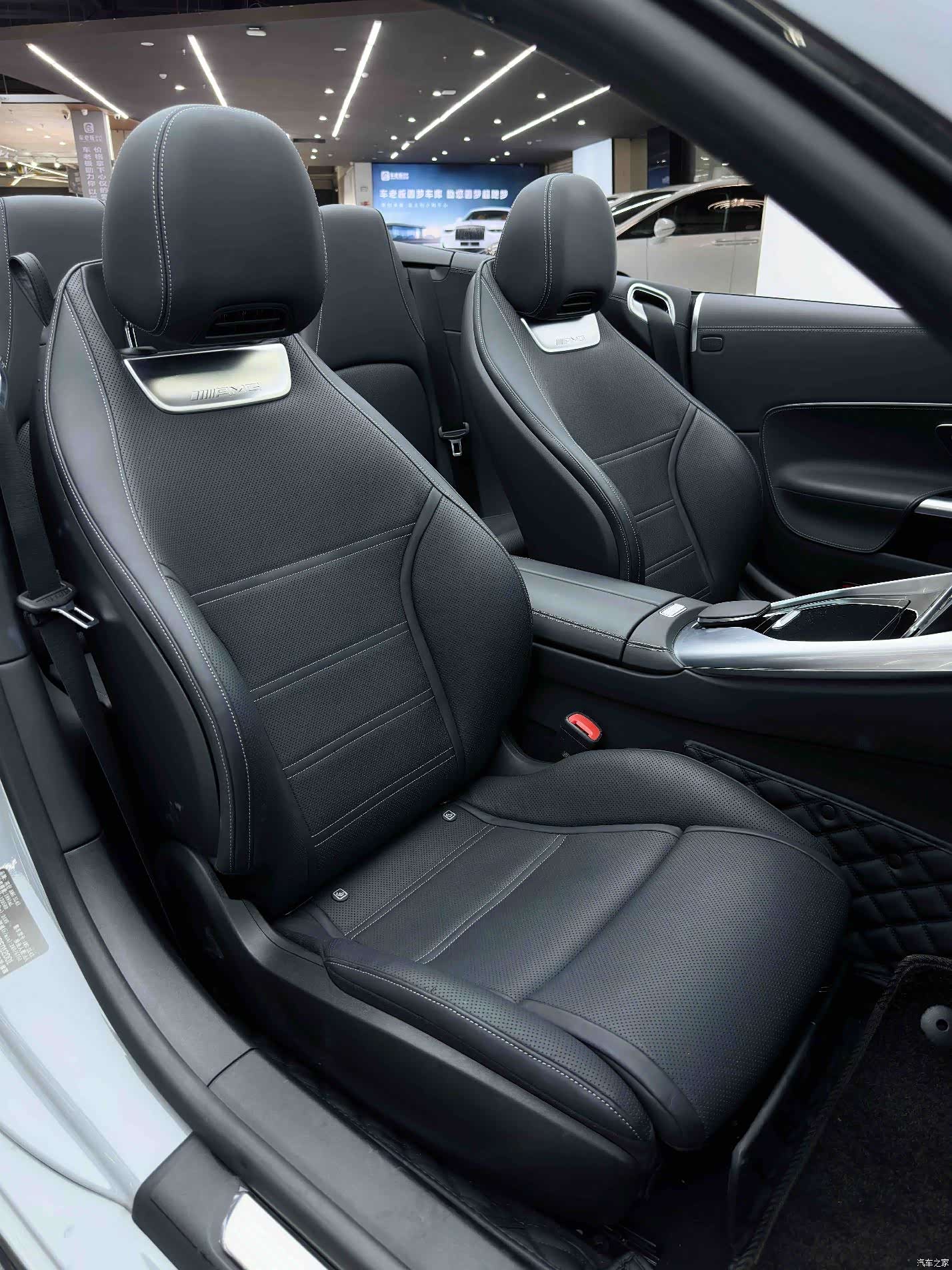 Mercedes-Benz SL, 2025 13
