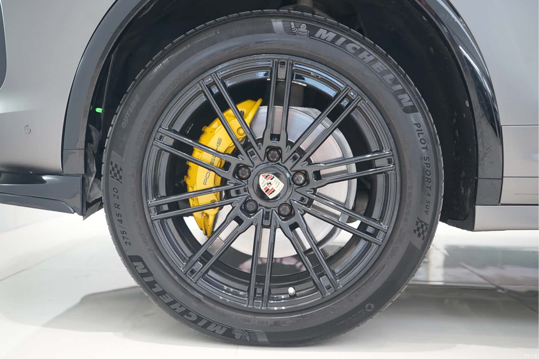 Porsche Cayenne, 2013 8