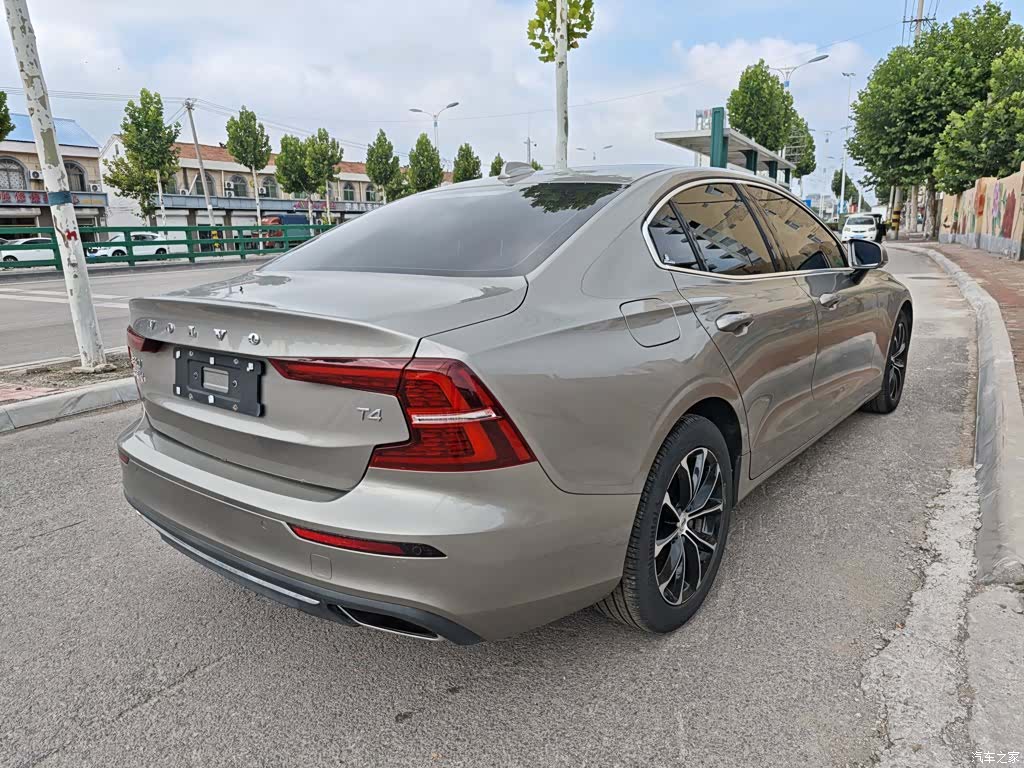 Volvo S60, 2021 7