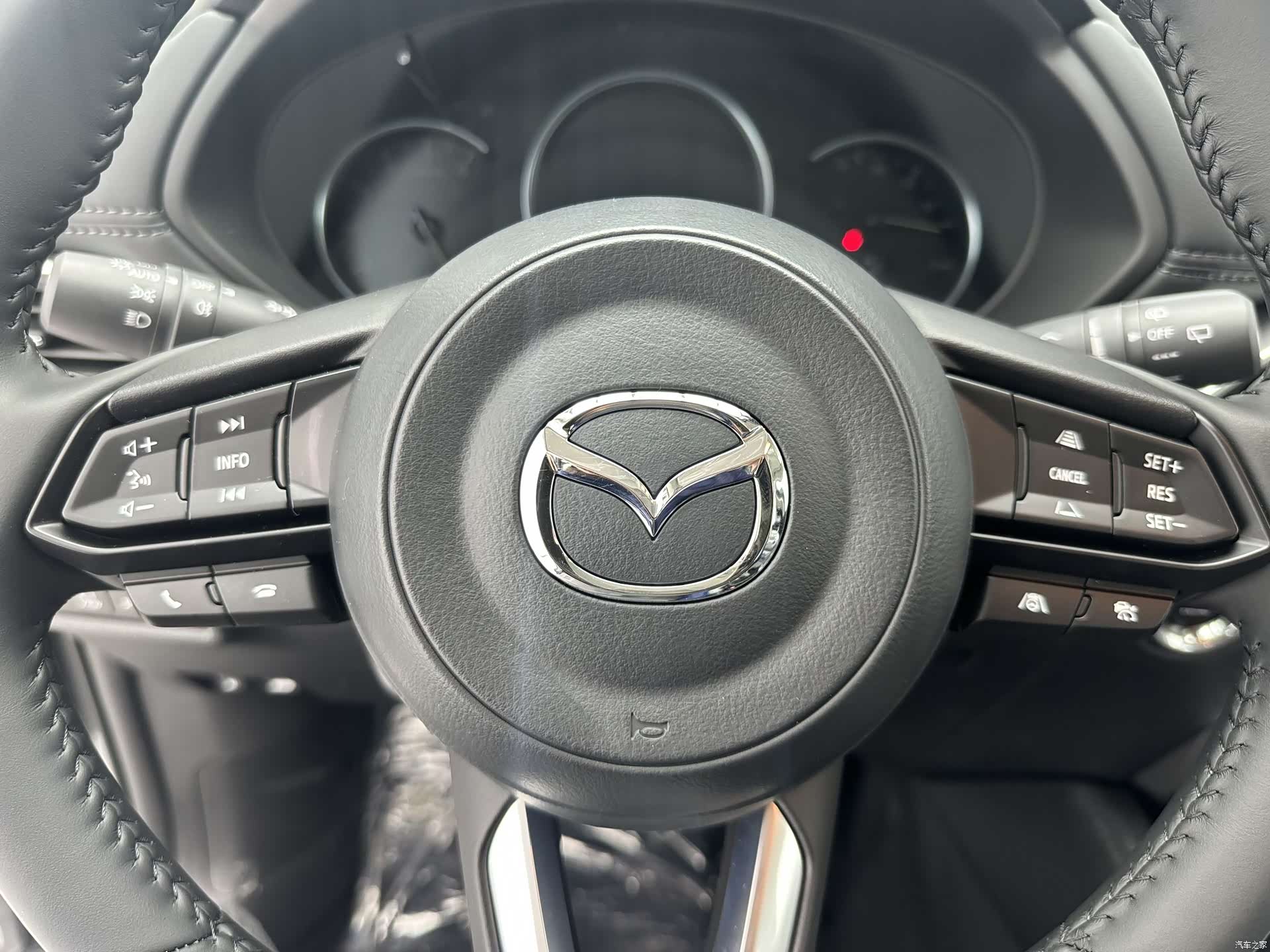Mazda CX-5, 2025 15