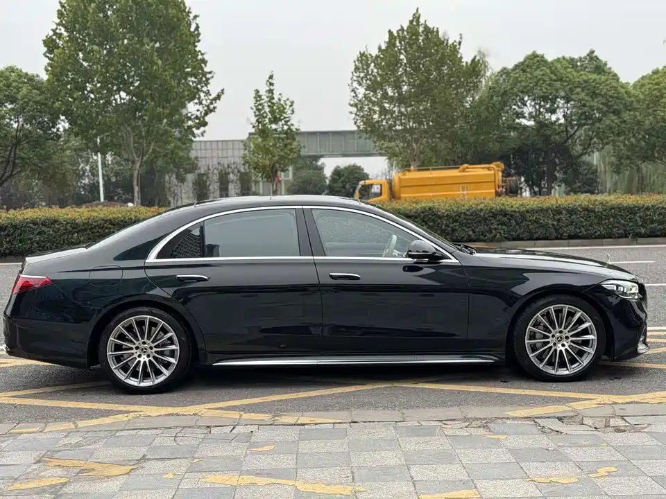 Mercedes-Benz S-class