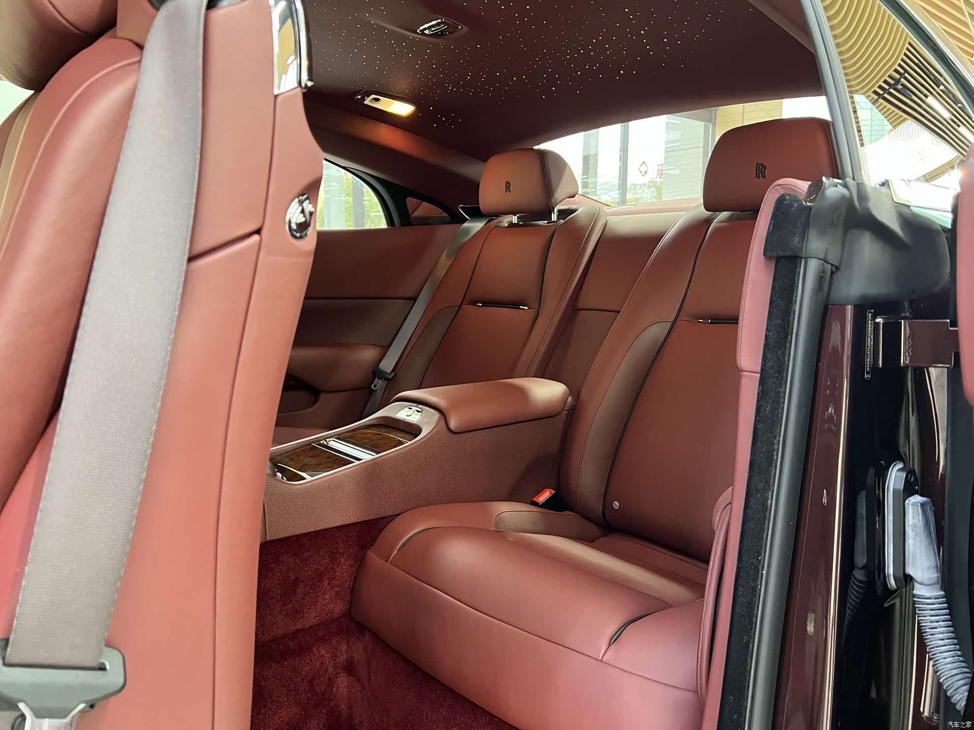 Rolls-Royce Wraith, 2017 22