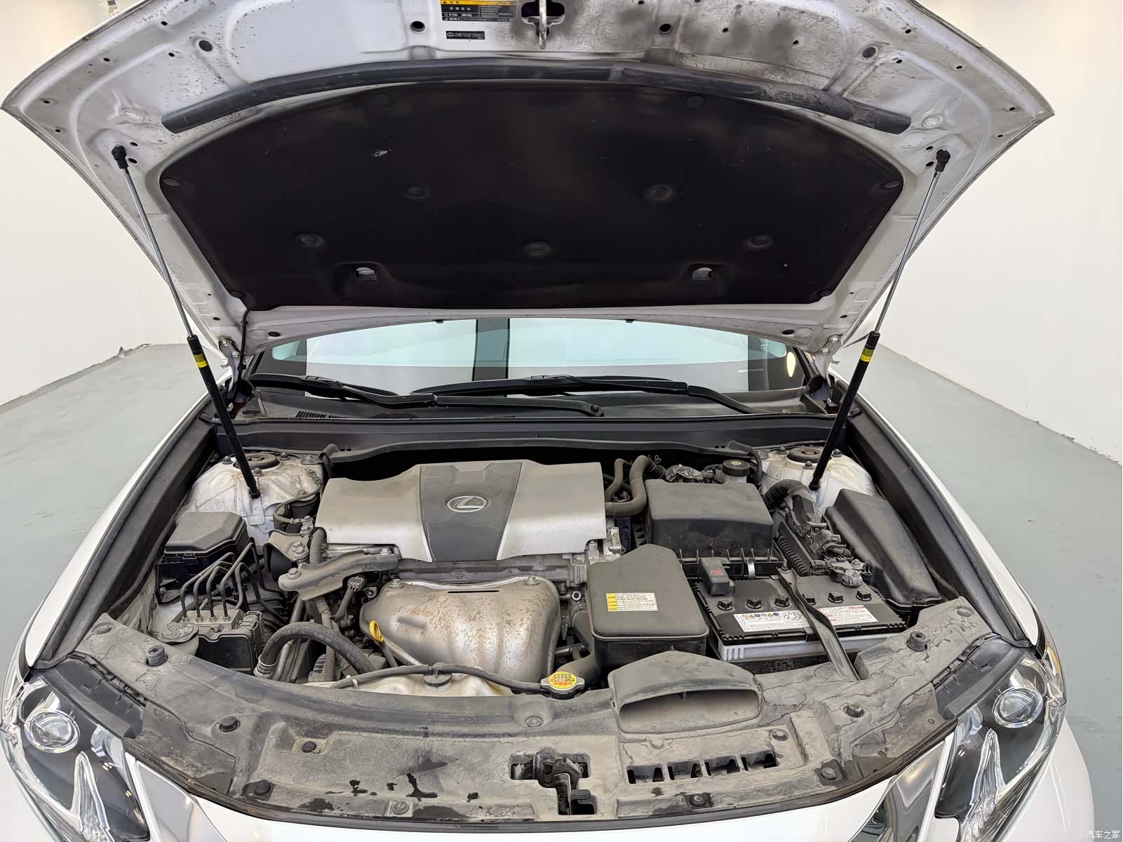 Lexus ES, 2015 19