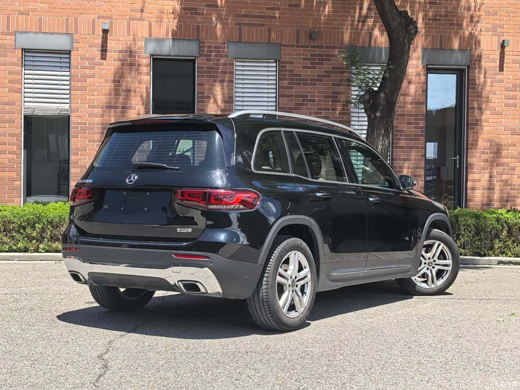 Mercedes-Benz GLB, 2020 3